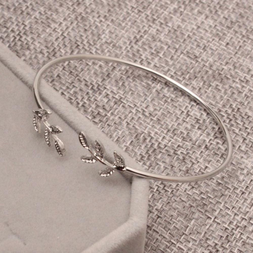 Gold / Silver Lori Leaf Bracelet - Picture 2 of 2